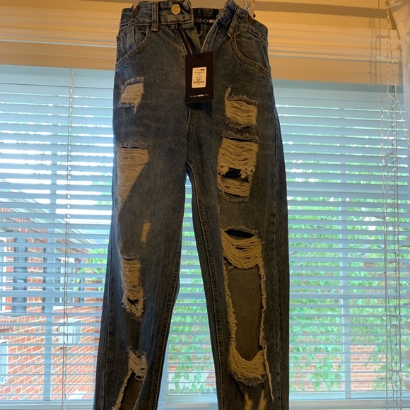 Fashion Nova Blue Distressed Boyfriend Jeans - Picture 3 of 4
